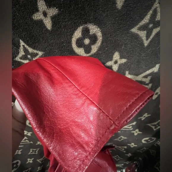 Kathy Ireland Ginuwine, leather and polyester interior size M red super soft - Picture 4 of 15